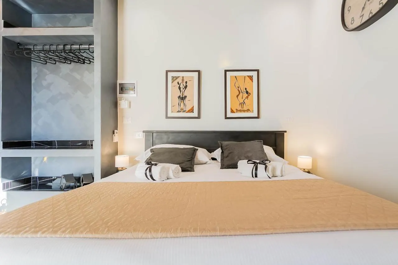 La Dimora Di Rebecca - Puglia Apartments Bari 0*,